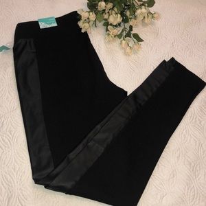 Maurices Black Pants Size Large Regular